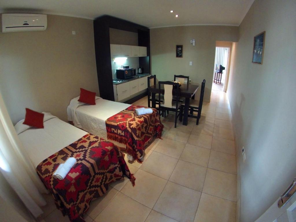 Yreta Apart Hotel Puerto Iguazú Habitación foto