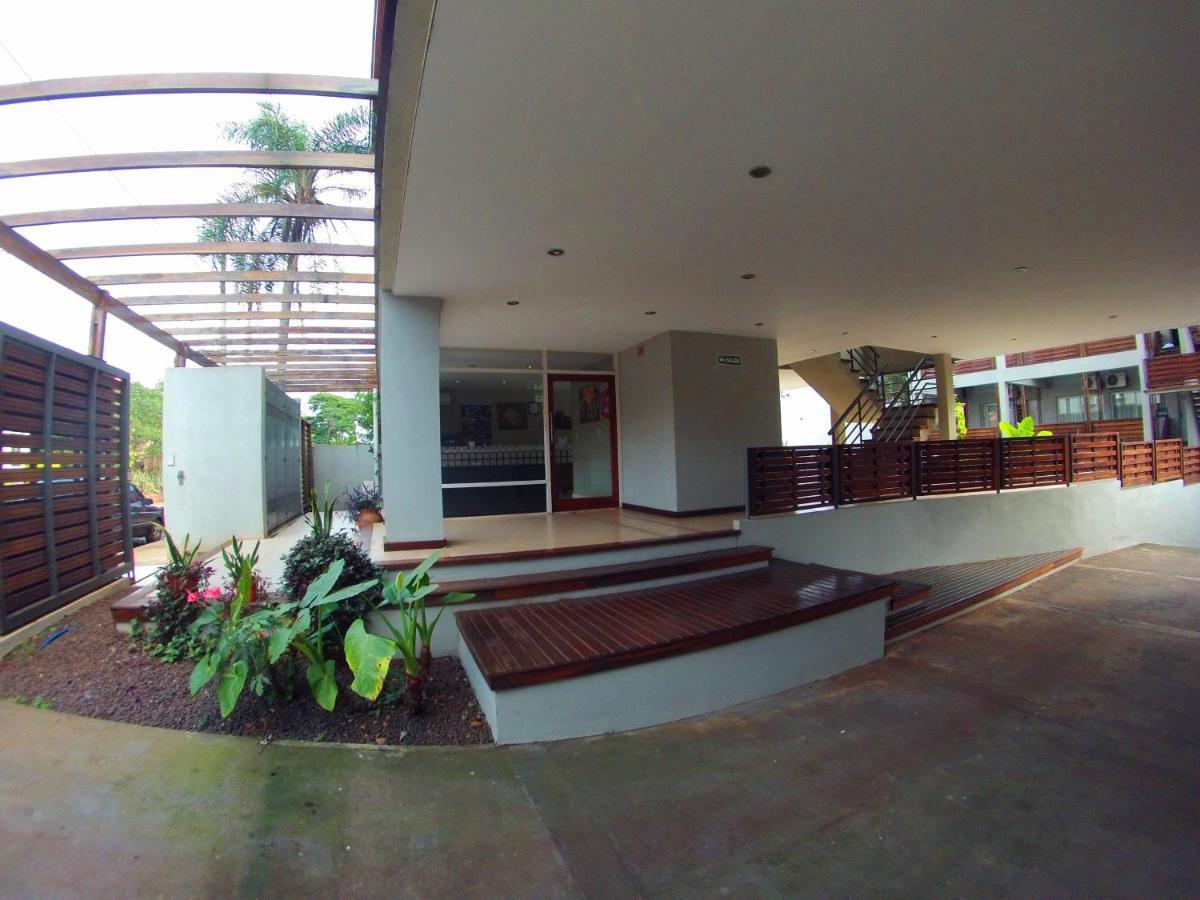 Yreta Apart Hotel Puerto Iguazú Exterior foto
